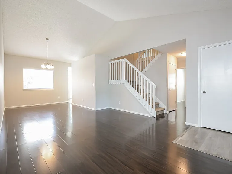 11584 Eaton Ct — Photo 6