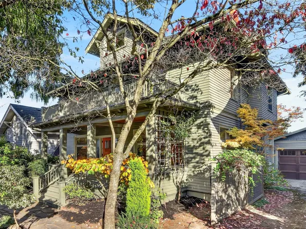 2322 12th Avenue E, Seattle, WA 98102