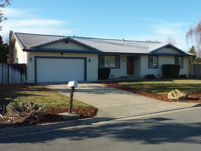 front of house ct locatio