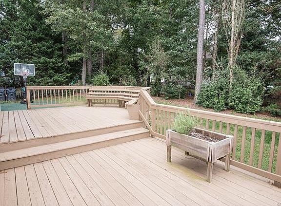 3rd image of 12513 Amershire Ln