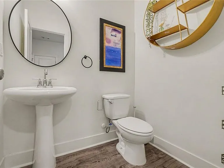 7740 Baron Rd — Photo 10