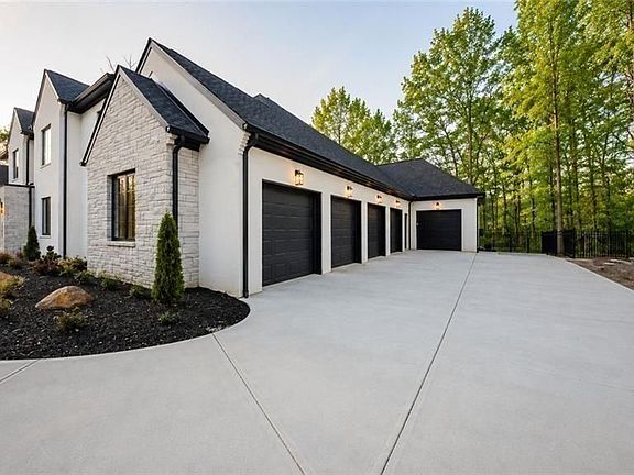 3rd image of 241 Traditions Dr