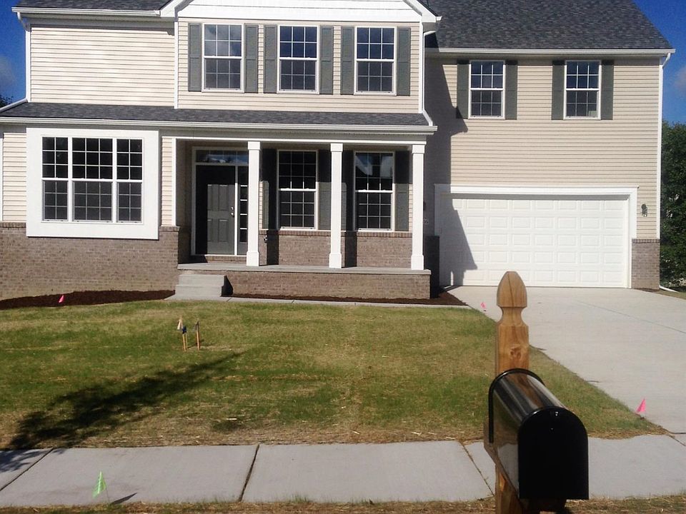 2nd image of 3616 Burnham Rd #18