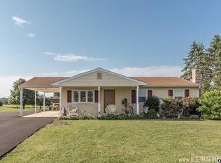 23 Blue Rock Rd, Newville, PA 17241