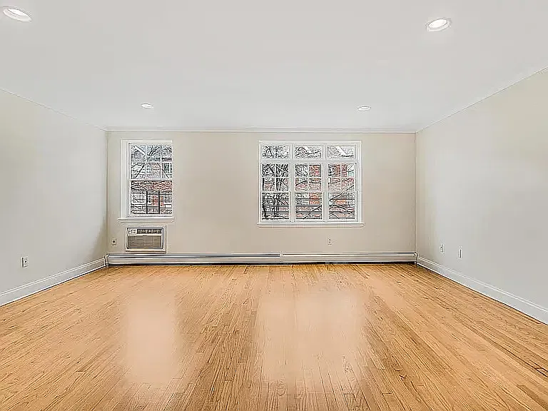 77 East 28th Street — Photo 3