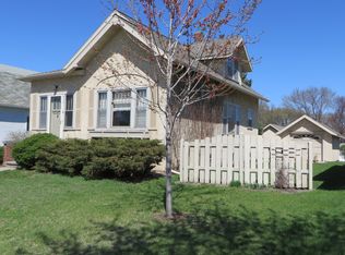 906 N Broadway St, New Ulm, MN 56073