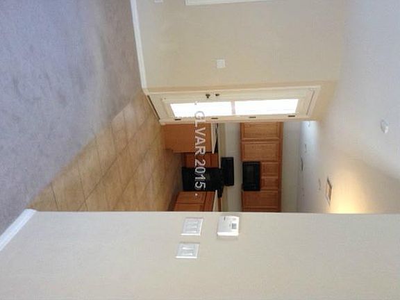 5th image of 9498 S Country Highlands Ct
