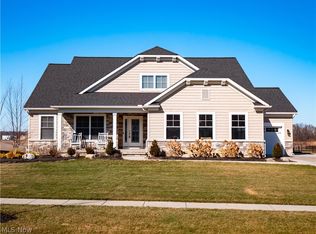 36626 W Shore Pkwy, North Ridgeville, OH 44039