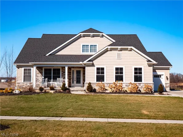 36626 W Shore Pkwy, North Ridgeville, OH 44039