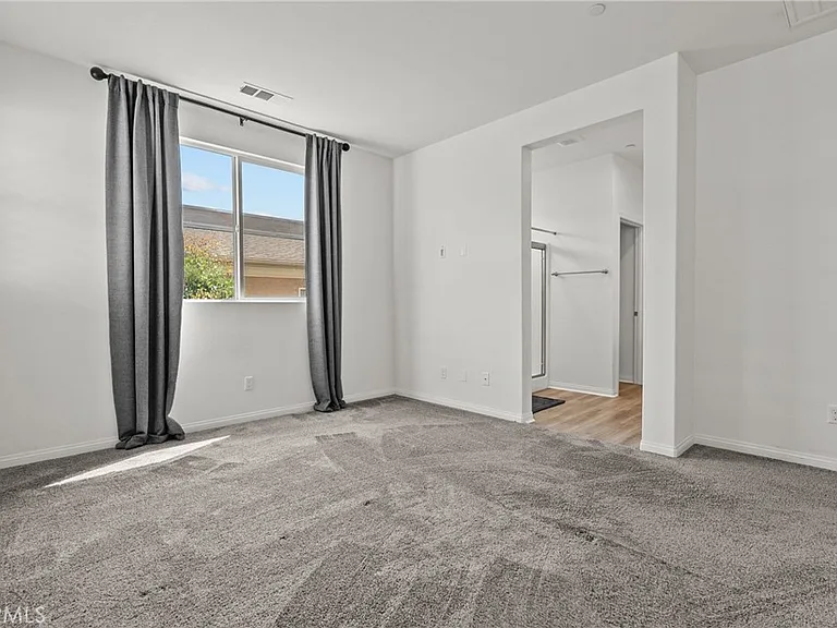 14610 W Isla Vista Dr — Photo 18