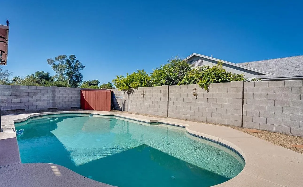 3 bed, 1991 sqft, $3,600 — Photo 3