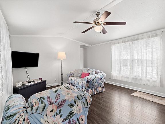 5th image of 1508 Scorpio Ln.
