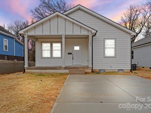 1202 S Salisbury Ave, Spencer, NC 28159