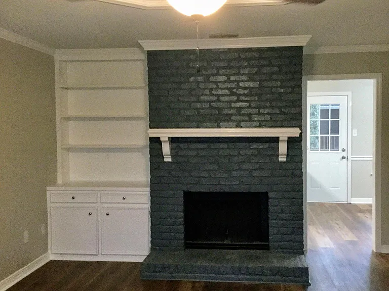 270 Hillcrest Rd #301 — Photo 5