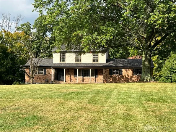 5784 Fields Ertel Rd, Cincinnati, OH 45241