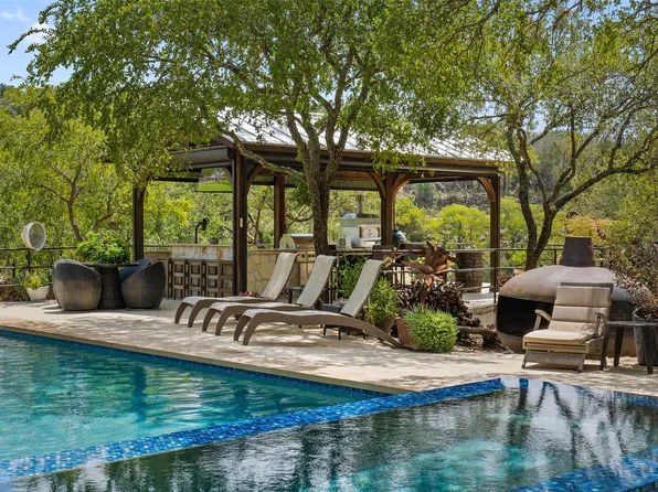 1450 Los Escondidos St, Marble Falls, TX 78654