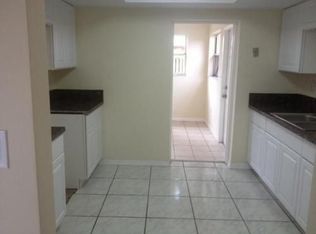 8304 NW 25th Ct, Sunrise, FL 33322