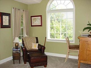 4th image of 748 Kingswood Valley Dr
