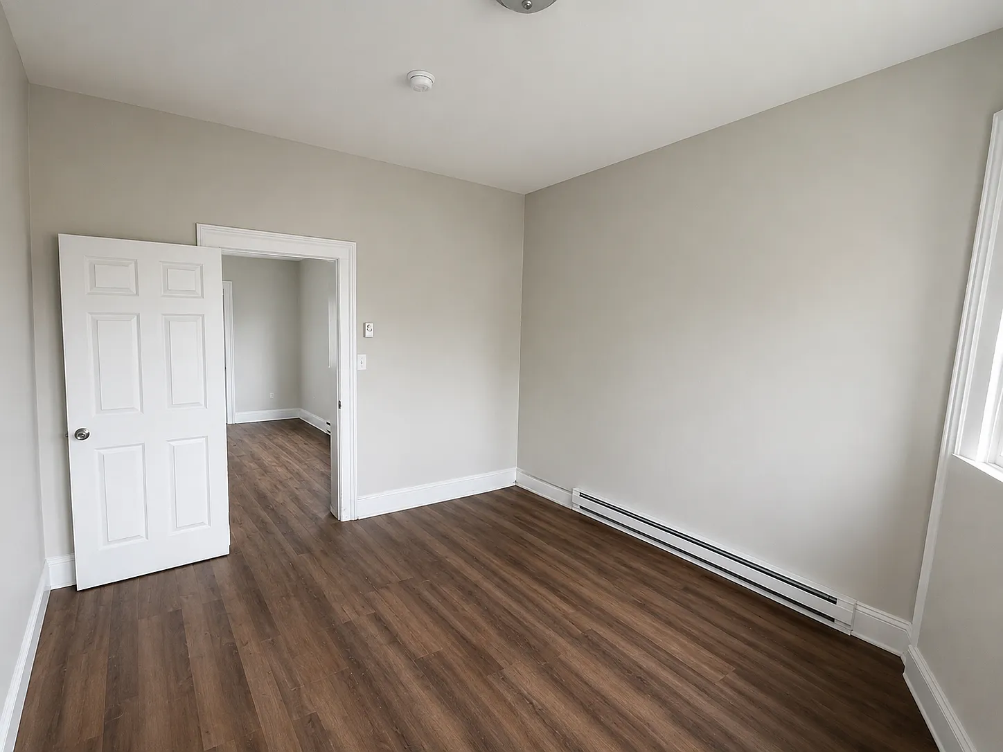 1 bed, 817 sqft, $1,175 — Photo 3