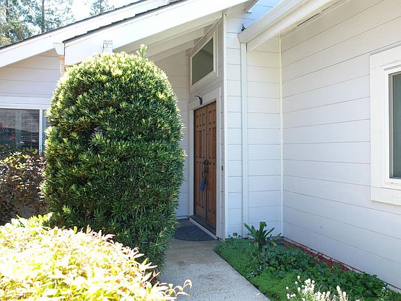 2nd image of 959 Rock Canyon Cir