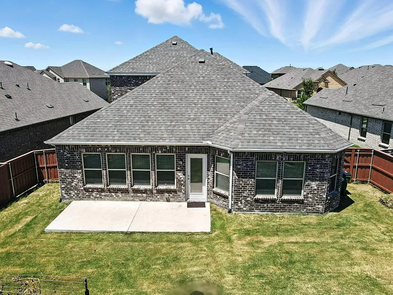 913 Cobalt Dr — Photo 40