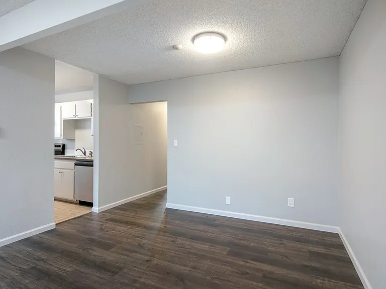 10295 NE 189th St — Photo 5