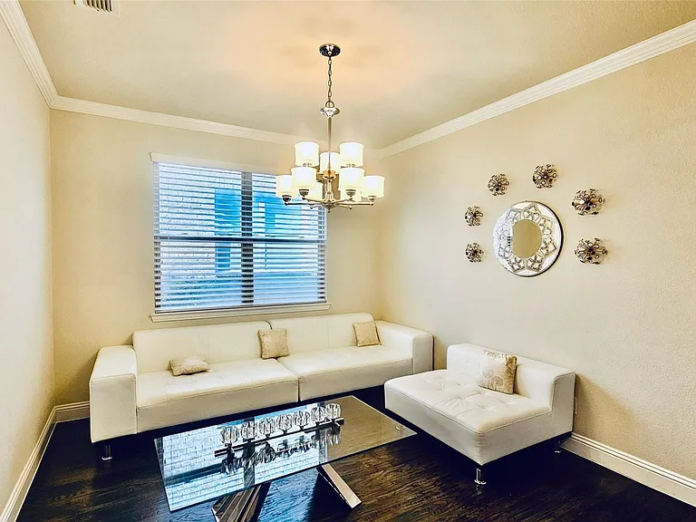 7324 Clementine Dr — Photo 10