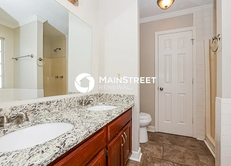 591 Hollandale Rd — Photo 15