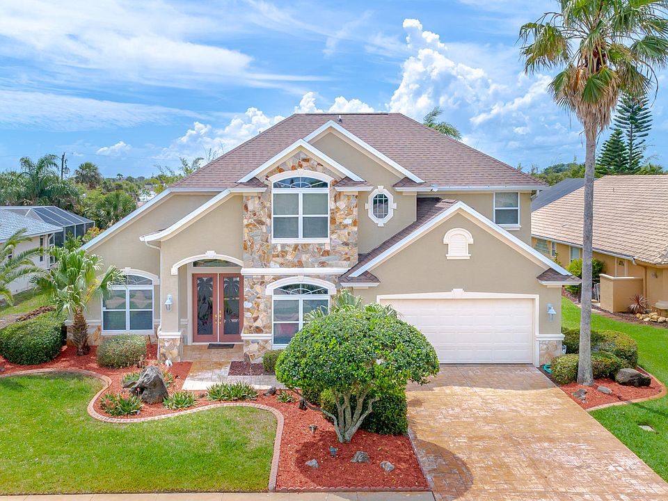 1st image of 26 Spanish Waters Dr