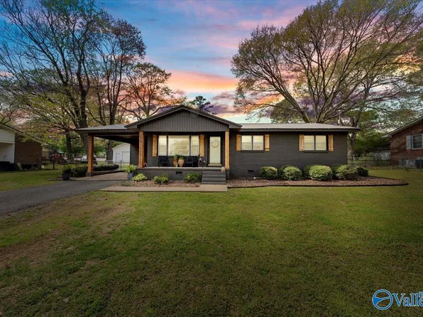 3812 Hopwood Ave, Guntersville, AL 35976