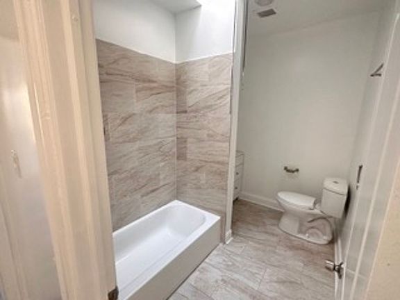 5th image of 5036 Walnut St Floor 3