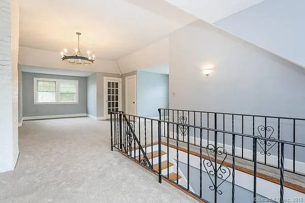 49 Westwood Rd #2 — Photo 9