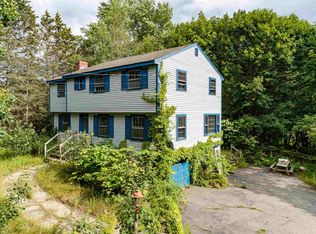 5 Squamscott Rd, Stratham, NH 03885