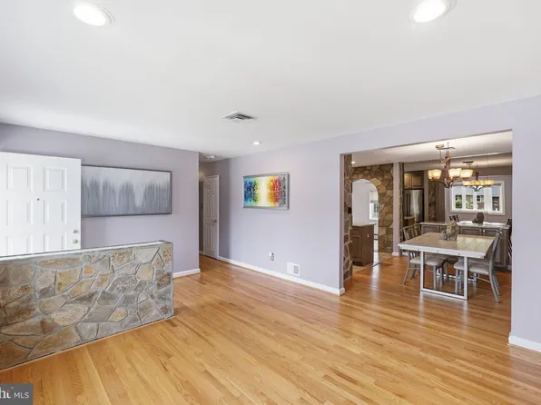 10713 Gregory St, Silver Spring, MD 20901