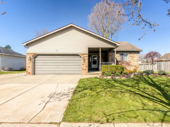 510 Connecticut Ave, Marysville, MI 48040