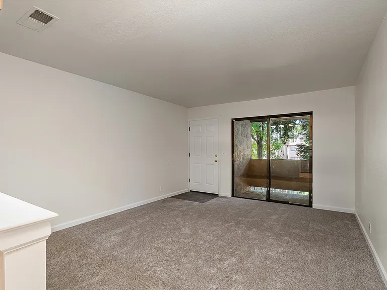 1114 Nord Ave #36 — Photo 14