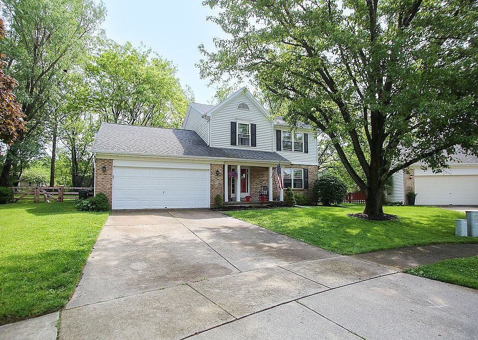 2nd image of 294 Dover Ct