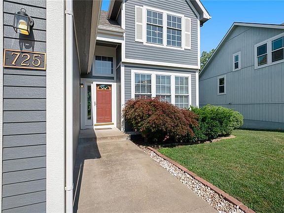 4th image of 725 Redbud Dr