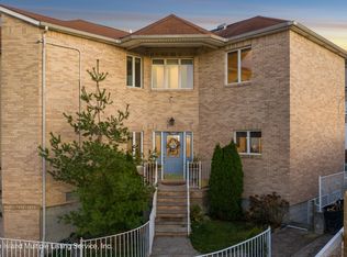 98 Brandis Ave, Staten Island, NY 10312