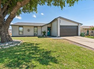 5544 Gates Dr, The Colony, TX 75056