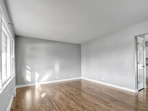 2nd image of 16705 Ellis Ave