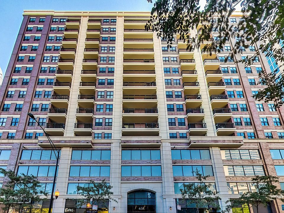 1st image of 451 W Huron St Unit 1309