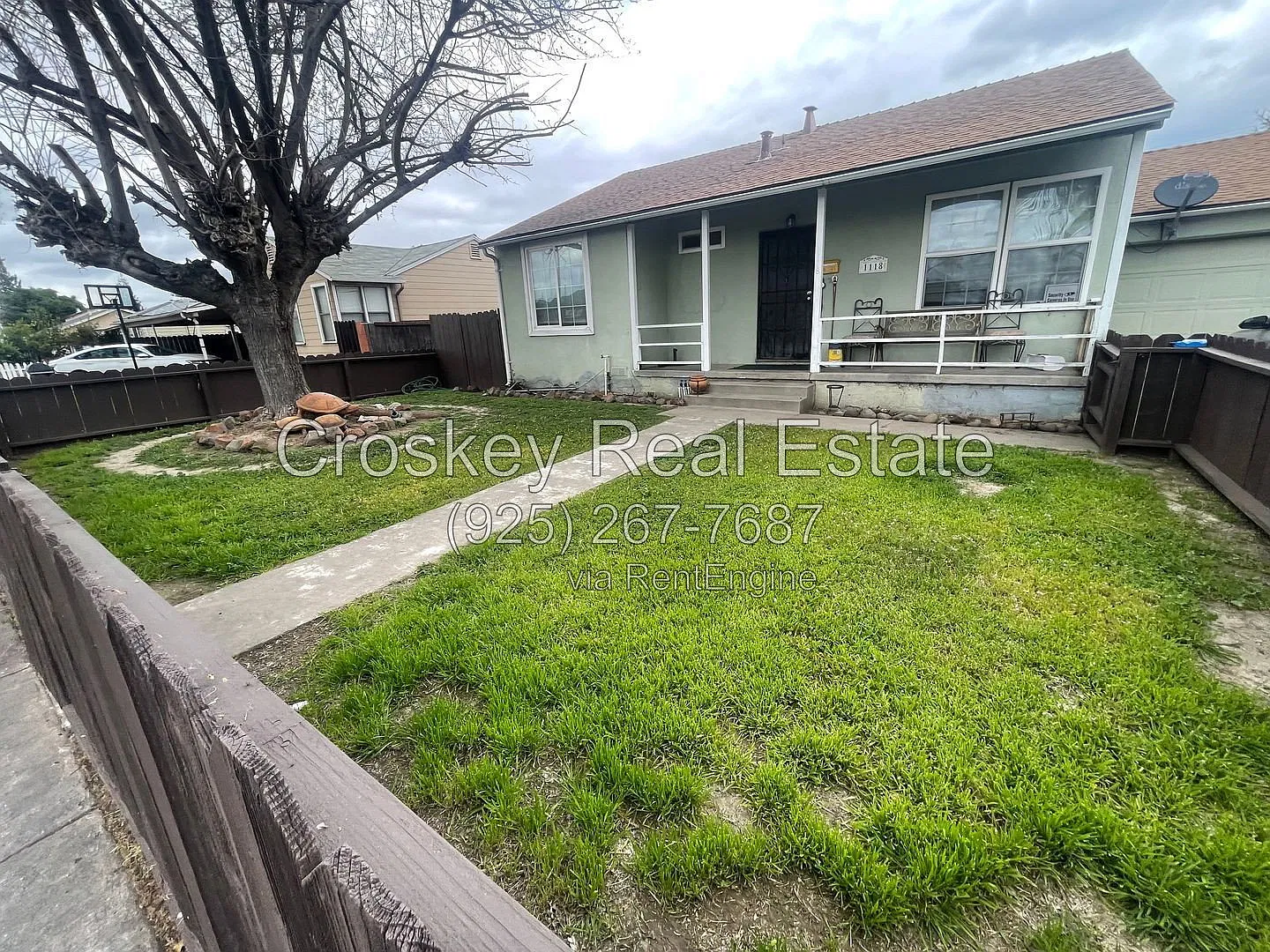 3 bed, 1.0 bath, 1276 sqft, $2,675 — Photo 2