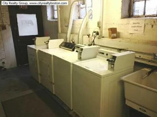 (undisclosed Address), Somerville, MA 02145