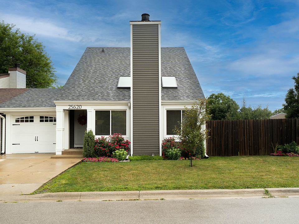 1st image of 2S620 Mulberry Ct