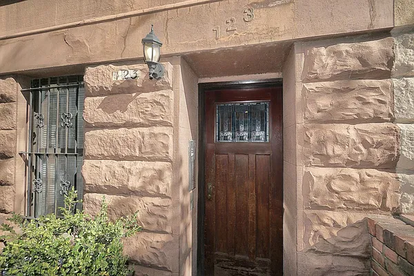 Rented by Keller Williams NYC | media 16