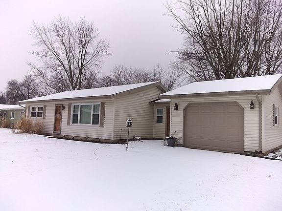 2nd image of 607 Sherwood Dr