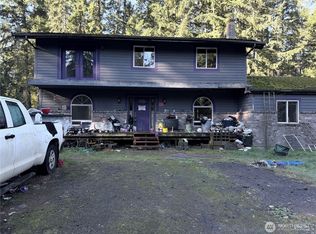 3625 SW Huckleberry Rd, Pt Orchard, WA 98367