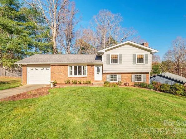 23 Auburndale Dr, Asheville, NC 28806