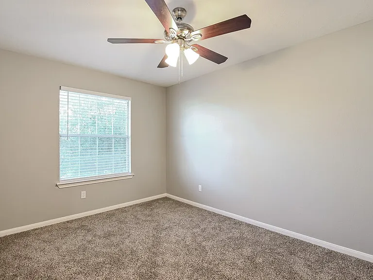 13003 Garlenda Ln — Photo 13